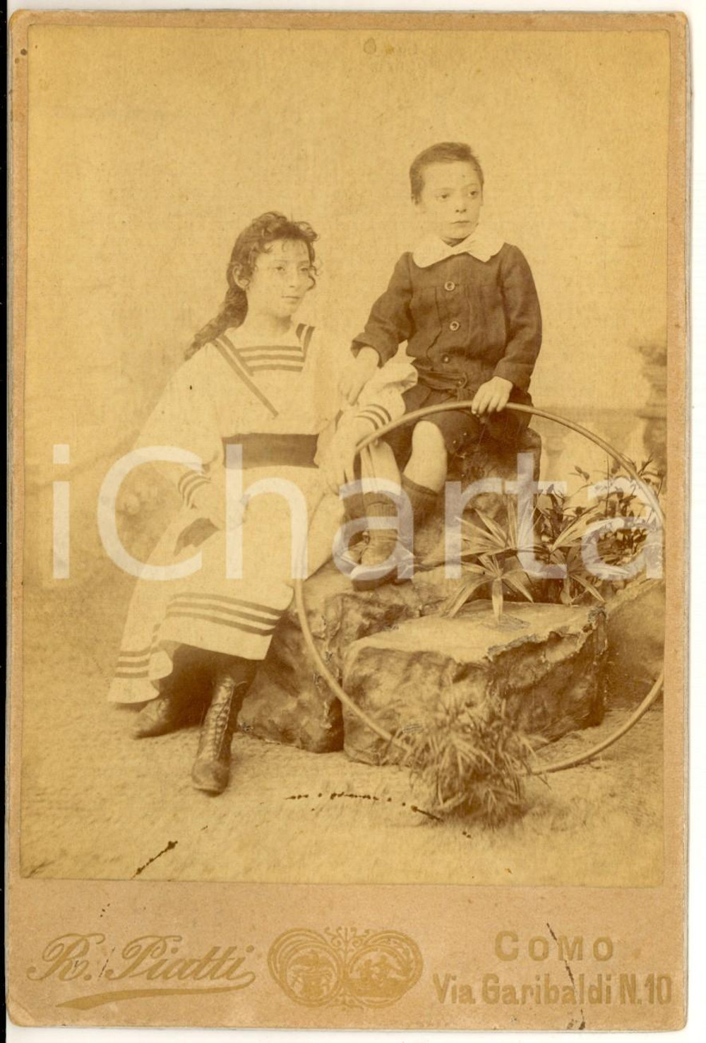 1890 ca COMO Ritratto di Ginetta e Riccardo CASNATI bambini - Foto R. PIATTI