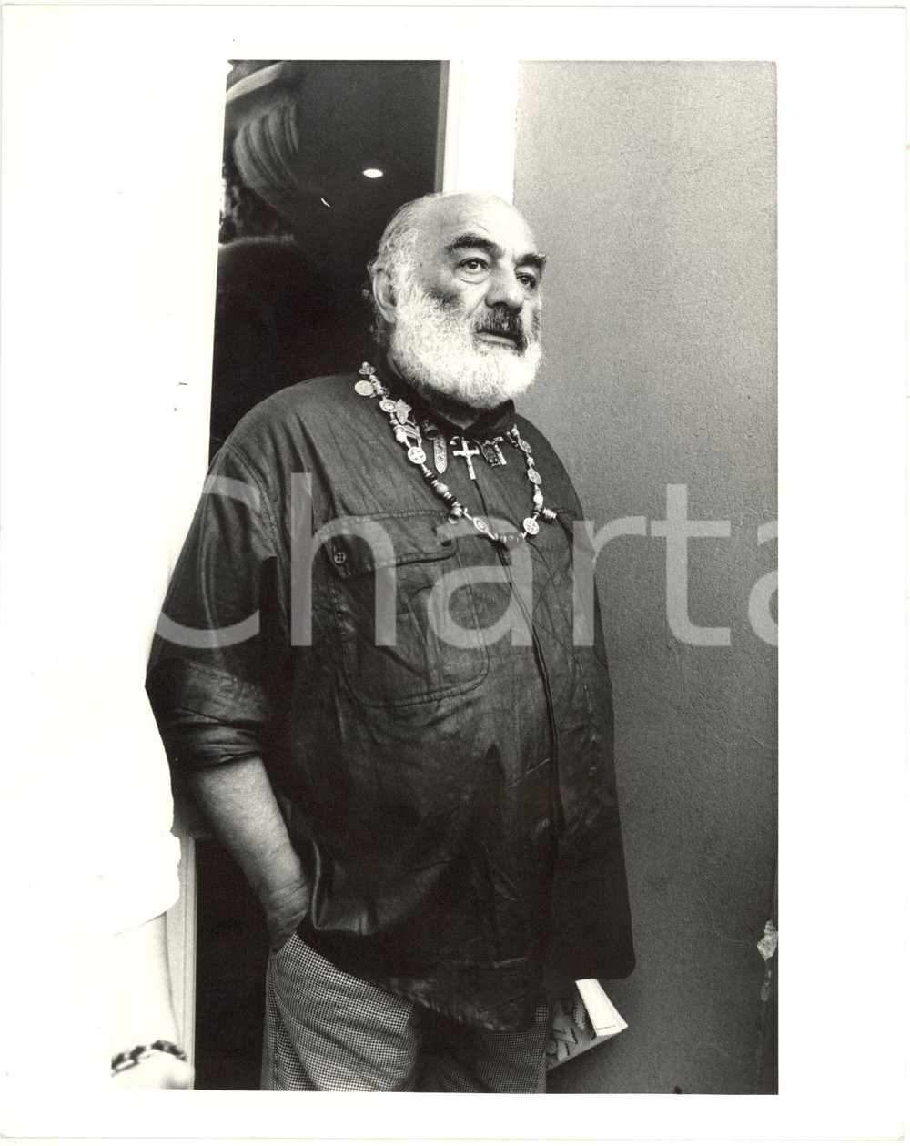 1985 ca ITALIA Regista Sergej PARADZANOV in visita (2) - Foto 20x25 cm 