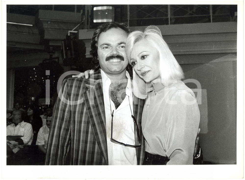 1985 ca ITALIA COSTUME - Sergio JAPINO e Raffaella CARRÀ *Foto 24x18