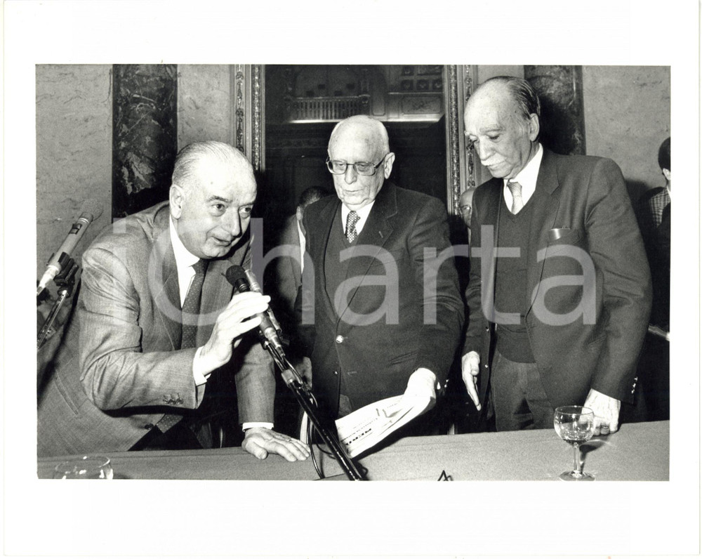 1985 ca ITALIA POLITICA MSI Intervento di Franco SERVELLO durante un convegno