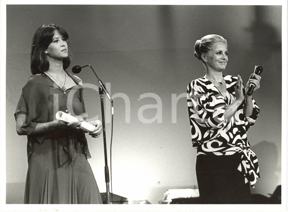 1985 CANNES Festival del Cinema - Virna LISI e Sophie MARCEAU sul palco *Foto 