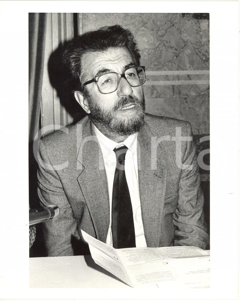 1985 ca ITALIA COSTUME - Il giornalista Tito CORTESE a un convegno - Ritratto 