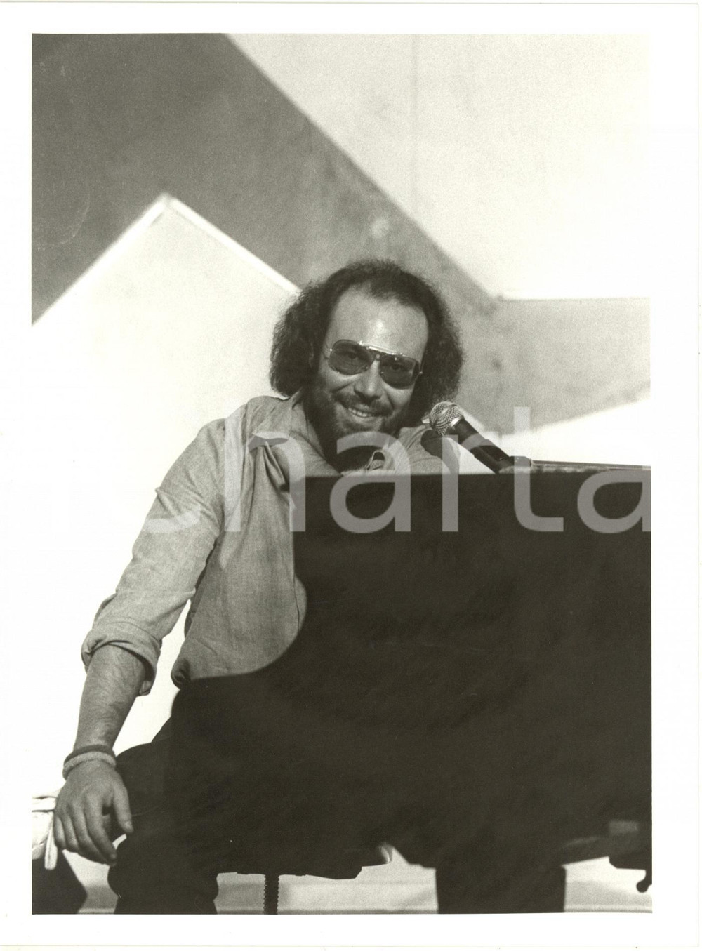 1985 ca ITALIA MUSICA - Ritratto di Antonello VENDITTI al pianoforte (2) *Foto 