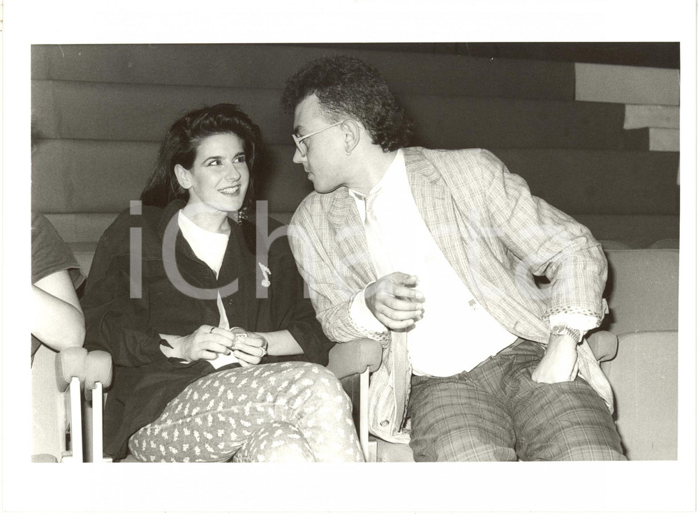 1986 MUSICA RIVA DEL GARDA - Enrico RUGGERI con Valerie DORE in platea (2) *Foto