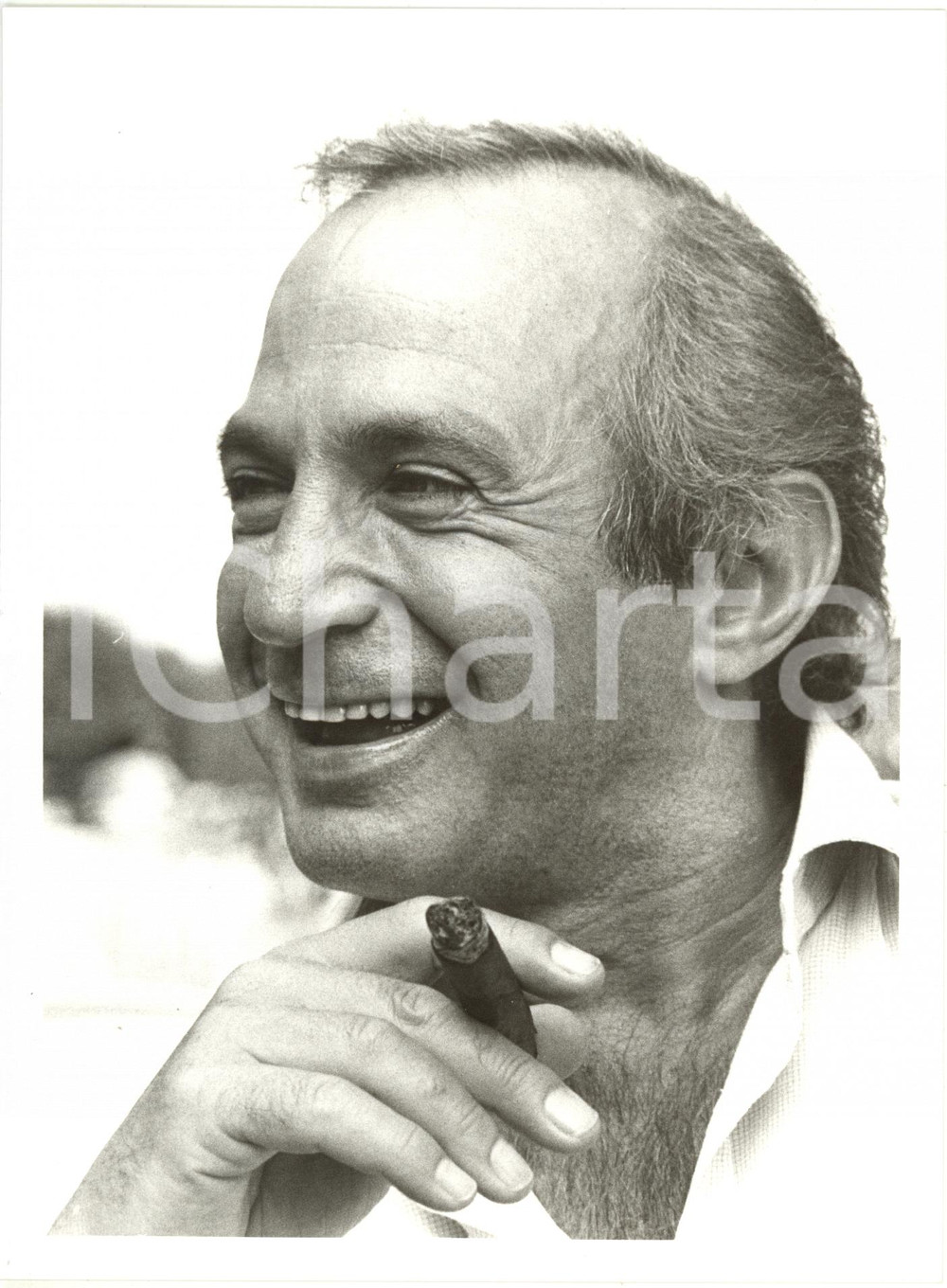 Fotografia d epoca originale 1984 VENEZIA CINEMA  Ben GAZZARA fuma un sigaro  Ritratto 2 Foto 18x24 1
