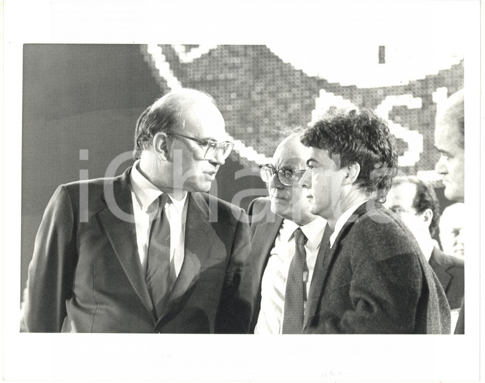 Fotografia d epoca originale 1987 RIMINI 44° Congresso PSI  Bettino CRAXI discute con Claudio MARTELLI 2 1
