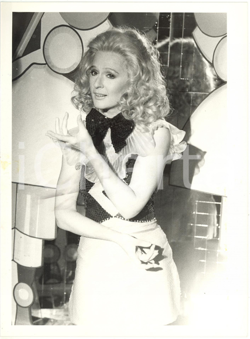 Fotografia d epoca originale 1986 RAI UNO Il bello della diretta Loretta GOGGI imita Patty PRAVO 2 Foto 1