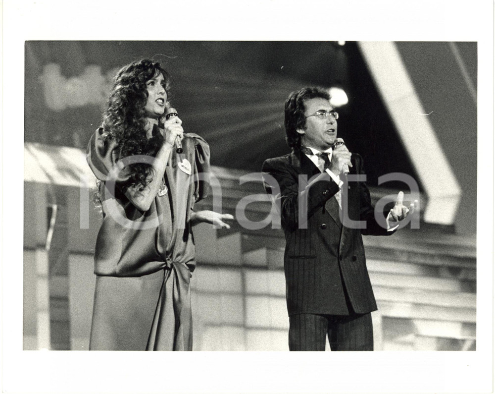 Fotografia d epoca originale 1987 FESTIVAL DI SANREMO Al BANO e Romina POWER cantano Nostalgia Canaglia 2 1