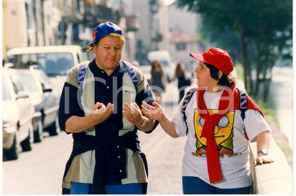 Fotografia d epoca originale 1998 CINEMA Cucciolo  Massimo BOLDI e Mario BIANCO nel film di Neri PARENTI 1
