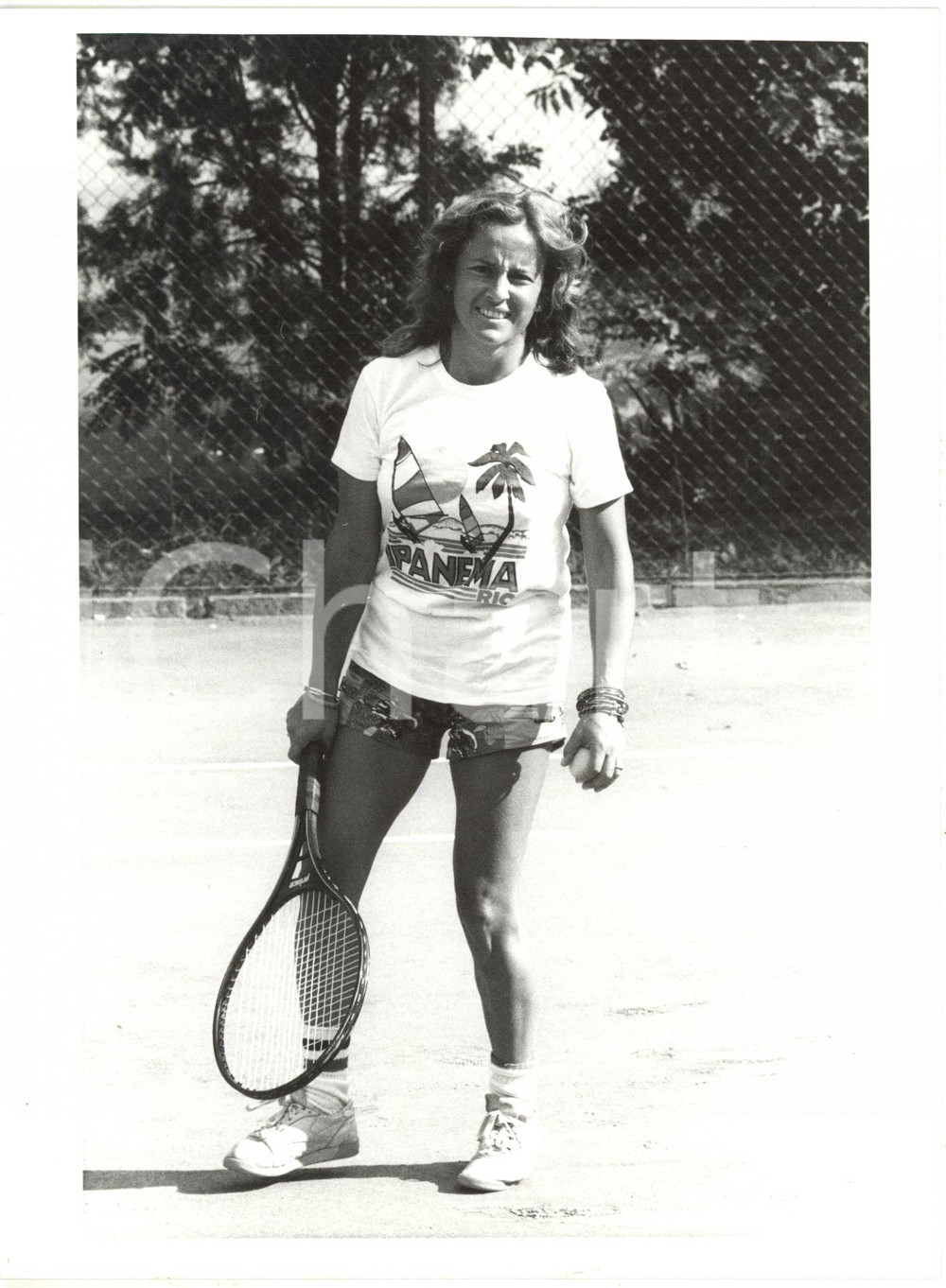 1985 ca ITALIA CINEMA - Regista Cinzia TH TORRINI gioca a tennis *Foto 18x24 cm