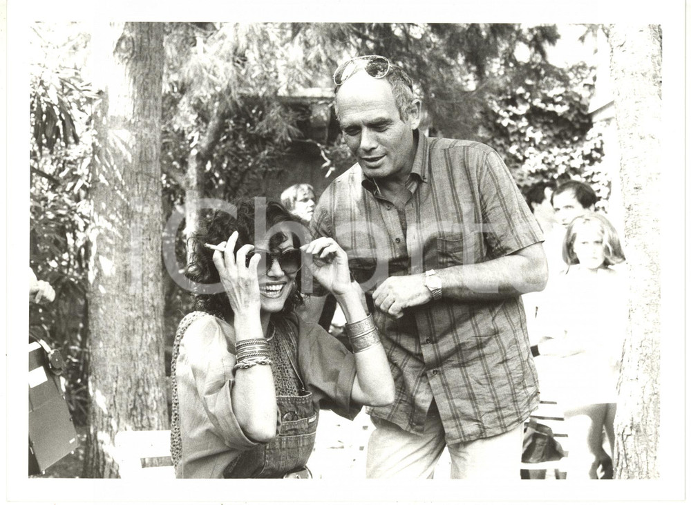 1985 ca CINEMA Claudia CARDINALE con il marito Pasquale SQUITIERI - Ritratto (5)