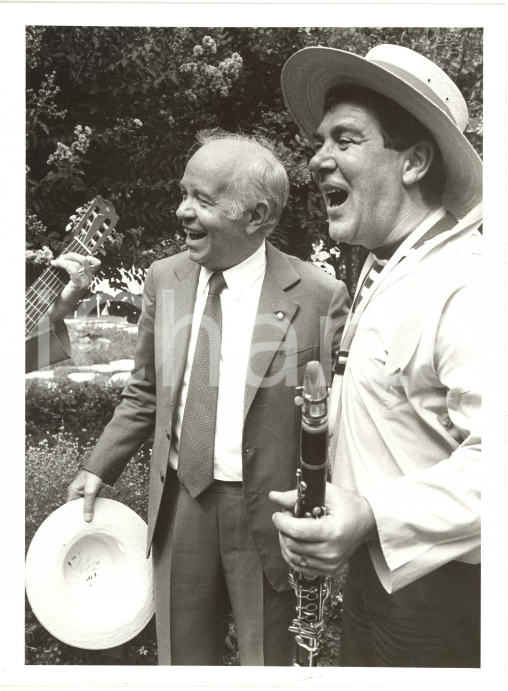1988 VENEZIA MOSTRA DEL CINEMA - Edilio RUSCONI canta con un gondoliere *Foto
