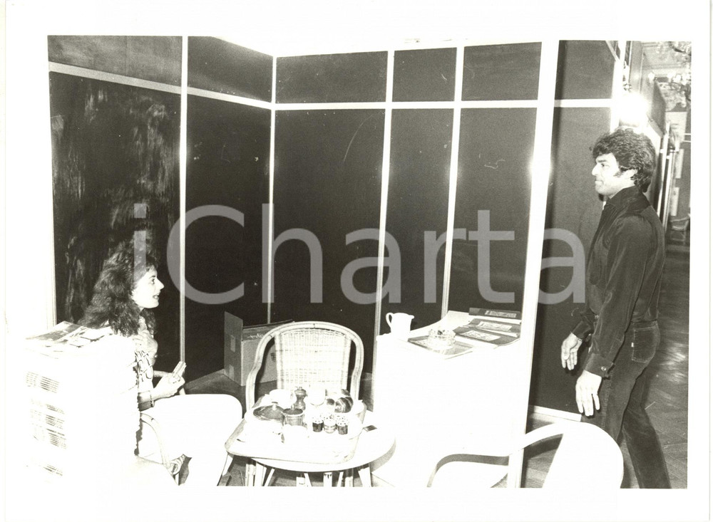 1980 ca USA CINEMA - Erik ESTRADA Lisa Marie GURLEY Ritratto degli attori *Foto