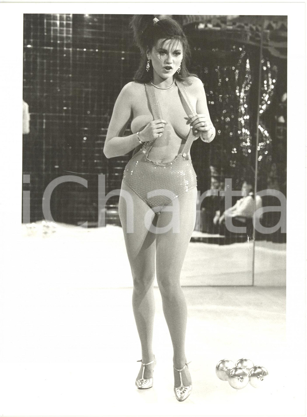 1985 ca RAI "Il cappello sulle ventitré" - Serena GRANDI durante un balletto (2)