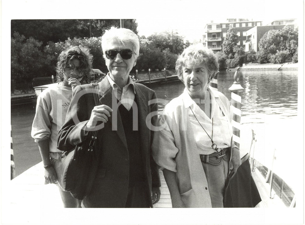 1984 VENEZIA MOSTRA DEL CINEMA Alain RESNAIS con la moglie Florence MALRAUX (2)