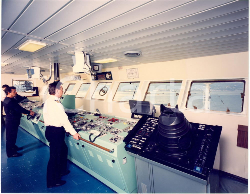 1990 ca LA SPEZIA NATO-CMRE Nave oceanografica ALLIANCE - Plancia principale