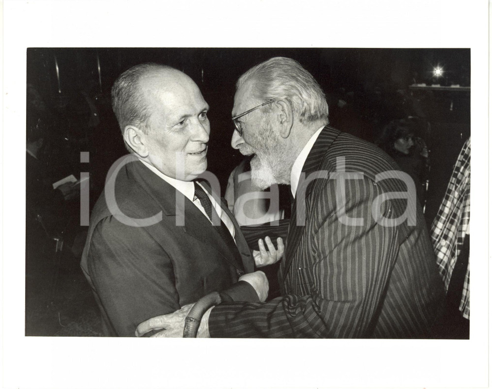 1985 ca ITALIA COSTUME - Mario SOLDATI con Oreste DEL BUONO a un evento *Foto
