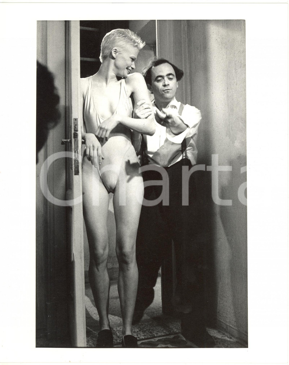 1988 CINEMA "Ladri di saponette" - Heidi KOMAREK e Maurizio NICHETTI sul set (3)