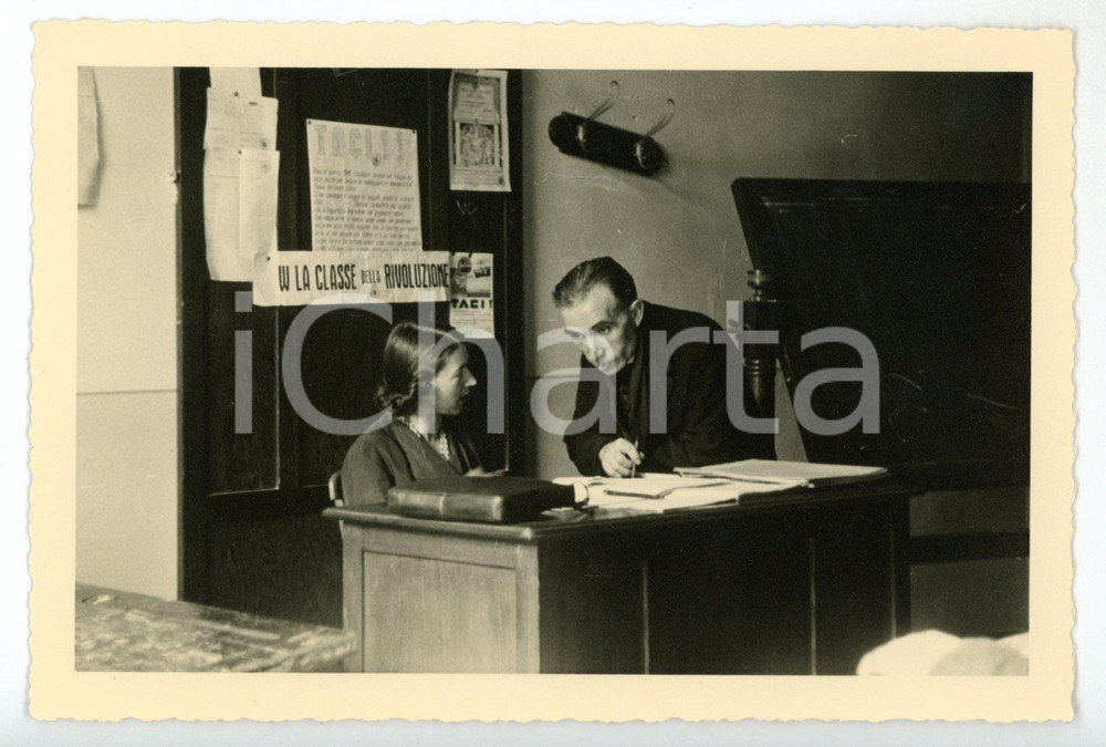 1942 MILANO Istituto SCHIAPARELLI - Prof. PALLAVICINI a lezione *Foto 14x10 cm