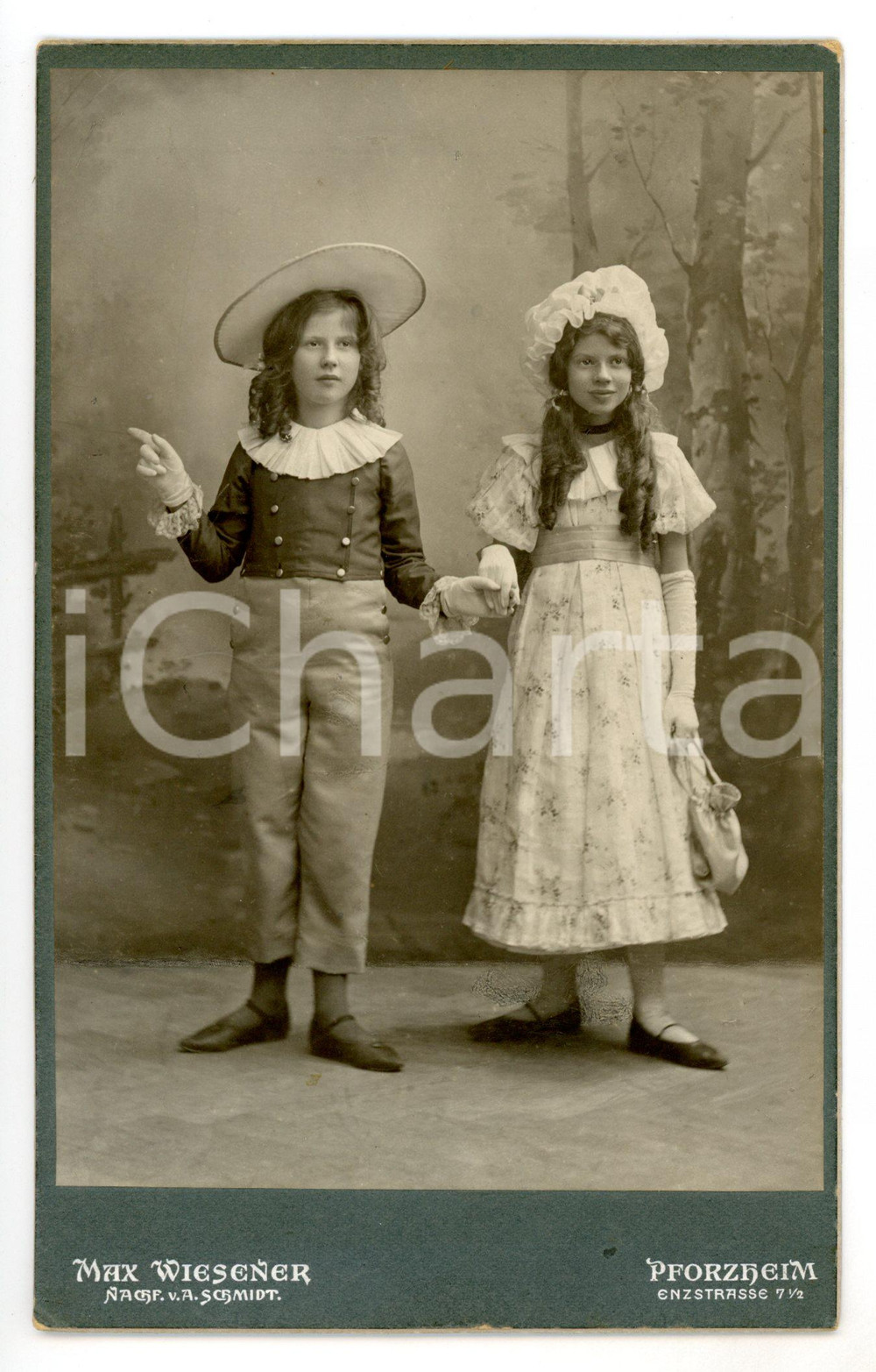 1900 ca PFORZHEIM Adolescenti in costume tradizionale - Foto RARA - Max WIESENER