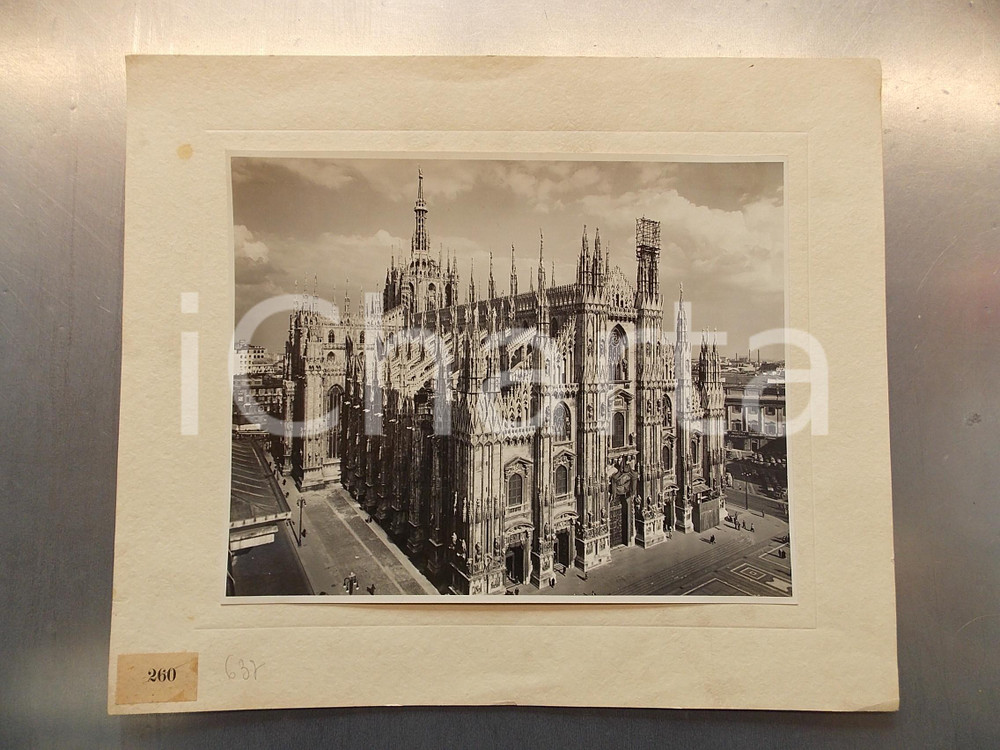 1960 ca DUOMO DI MILANO Guglia con impalcatura per restauro *Gigantografia 40x30