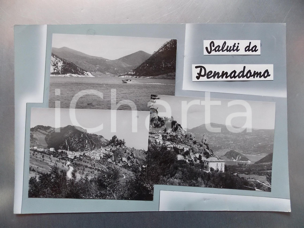 1960 ca PENNADOMO (CH) Vedutine panoramiche *Bozzetto per cartolina 32x22 cm Bozzetto preparatorio per cartolina postale.Collage su cartoncino morbido. CONDIZIONI: FAIR (lievi macchie e sovraimpressioni; annotazioni a pennarello al verso) FORMATO: 32x22 cm    originale e autentica 1