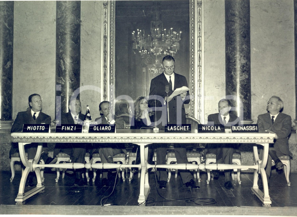 1968 MILANO Circolo della Stampa - Dibattito sull' alimentazione - Foto