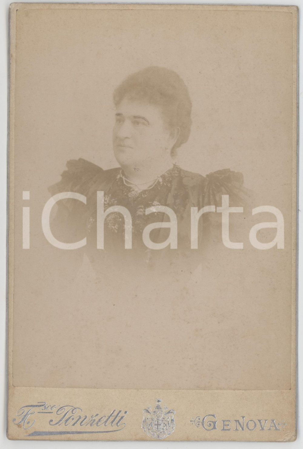 Fotografia d epoca originale 1895 ca GENOVA  Ritratto di donna  Busto  Foto PONZETTI 11x16 cm 1