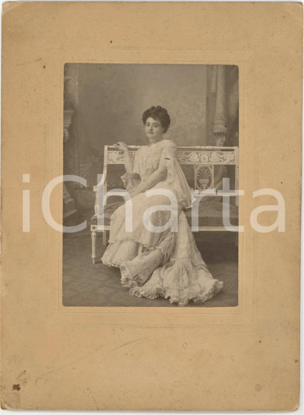 1900 ca COSTUME ITALIA Nobildonna in abito bianco ricamato *Foto 18x24 cm