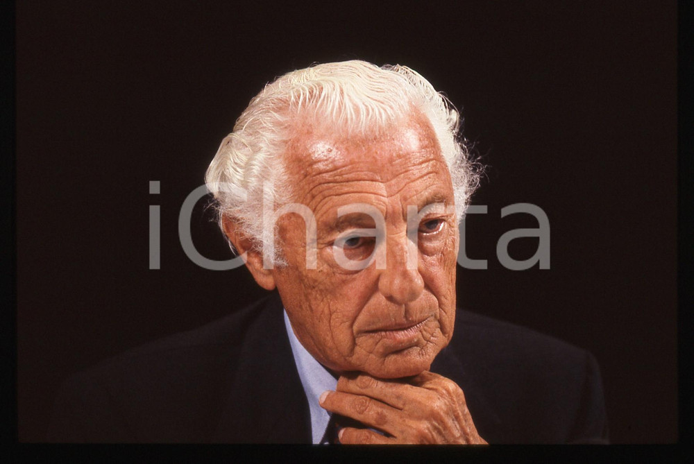 35mm vintage slide* 1995 ca Ritratto di Gianni AGNELLI durante congresso (2)