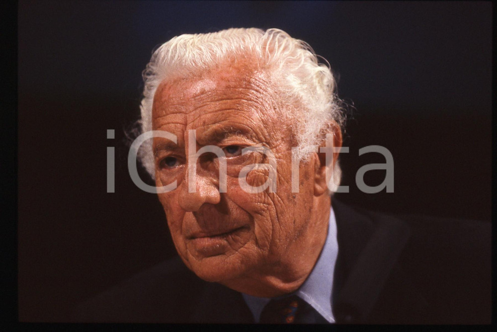 35mm vintage slide* 1995 ca Ritratto di Gianni AGNELLI durante congresso (6)