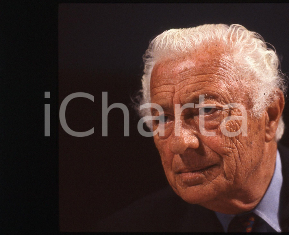 35mm vintage slide* 1995 ca Ritratto di Gianni AGNELLI durante congresso (8)
