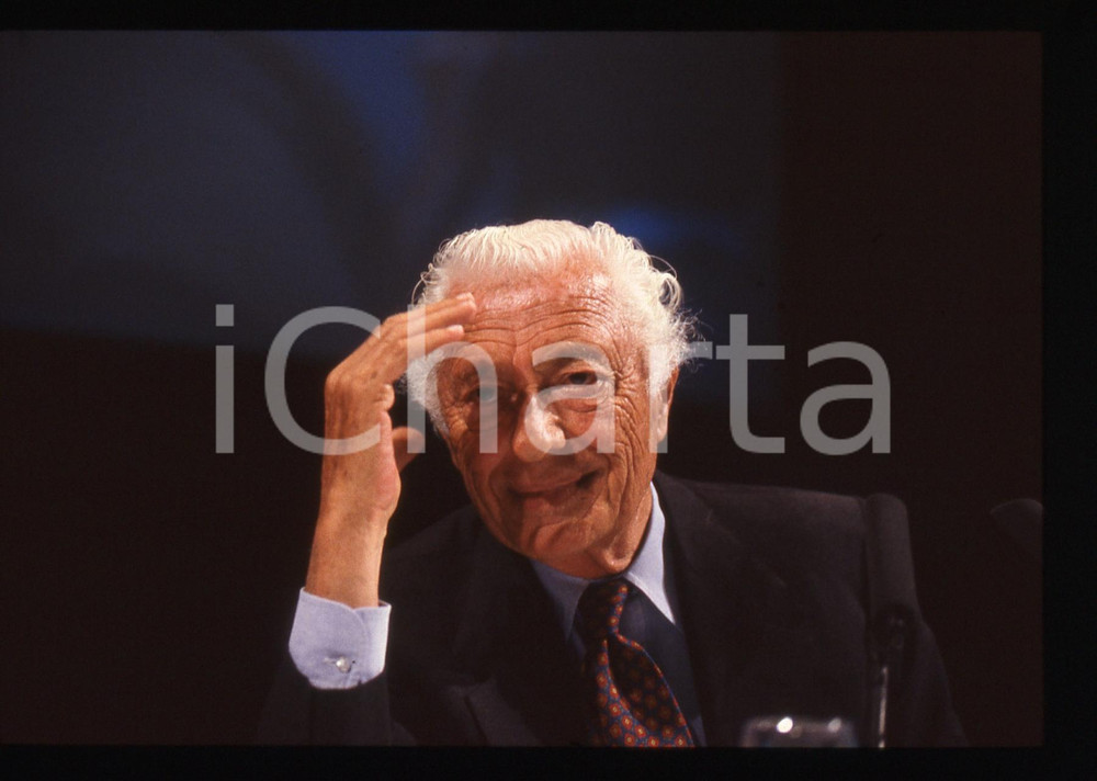 35mm vintage slide* 1995 ca Ritratto di Gianni AGNELLI durante congresso (19)