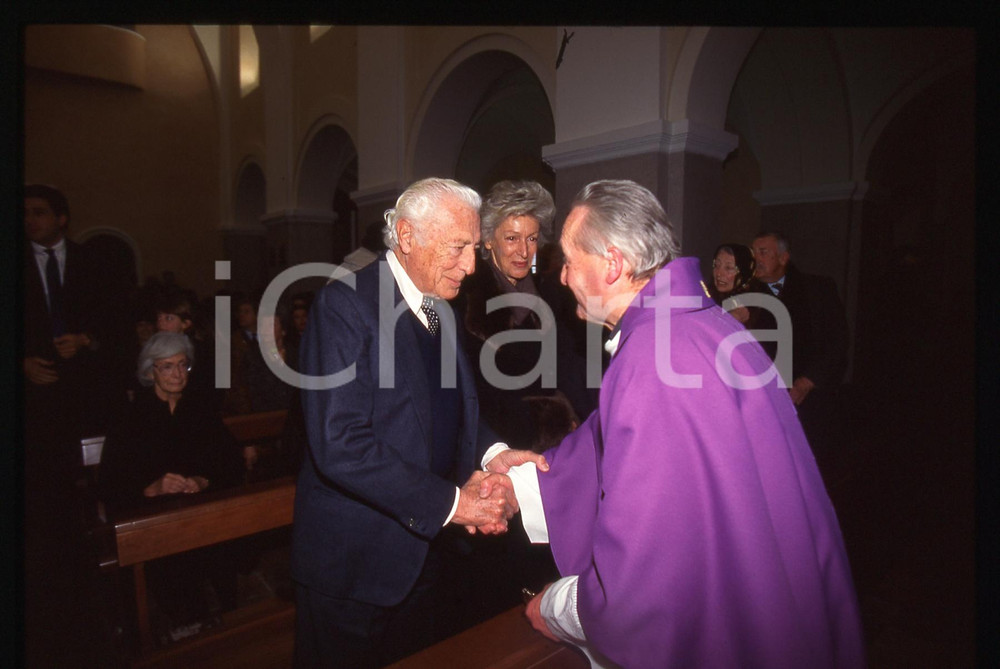 35mm vintage slide* 1995ca Gianni AGNELLI con la moglie Marella CARACCIOLO 