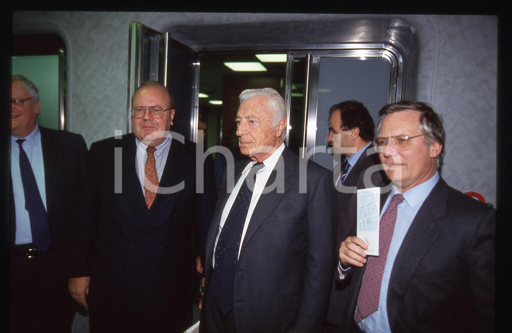 35mm vintage slide* 1995ca Gianni AGNELLI M. BANGEMANN Valentino CASTELLANI (1)