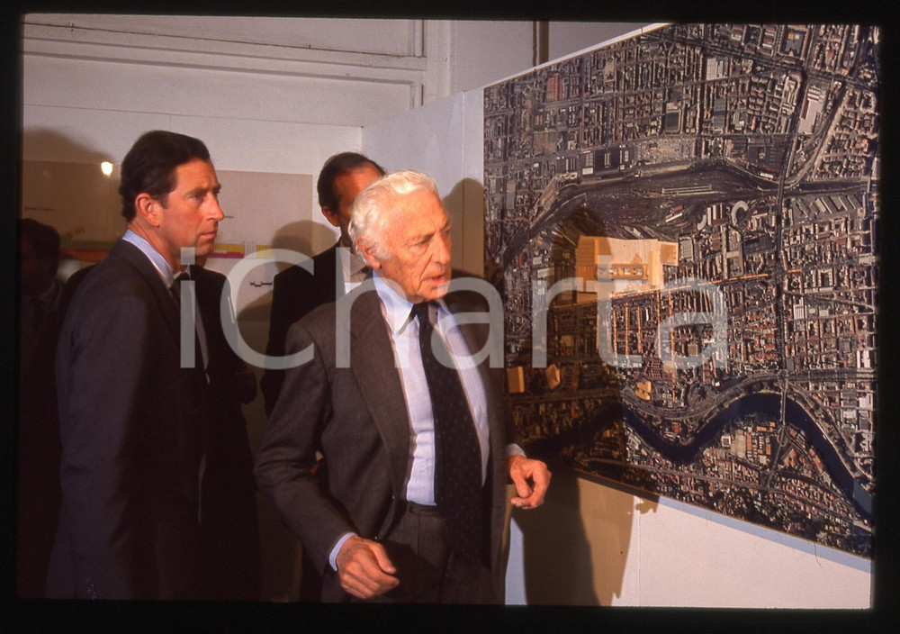 Fotografia d epoca originale 35mm vintage slide 1991 TORINO  LINGOTTO Gianni AGNELLI Carlo d Inghilterra 1