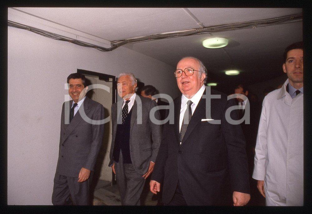 35mm vintage slide* 1995ca Gianni AGNELLI con De BENEDETTI e SPADOLINI Ritratto