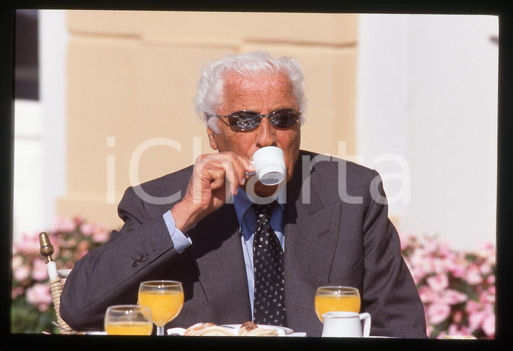 35mm vintage slide* 1995ca CERNOBBIO Gianni AGNELLI colazione a VILLA D'ESTE (6)