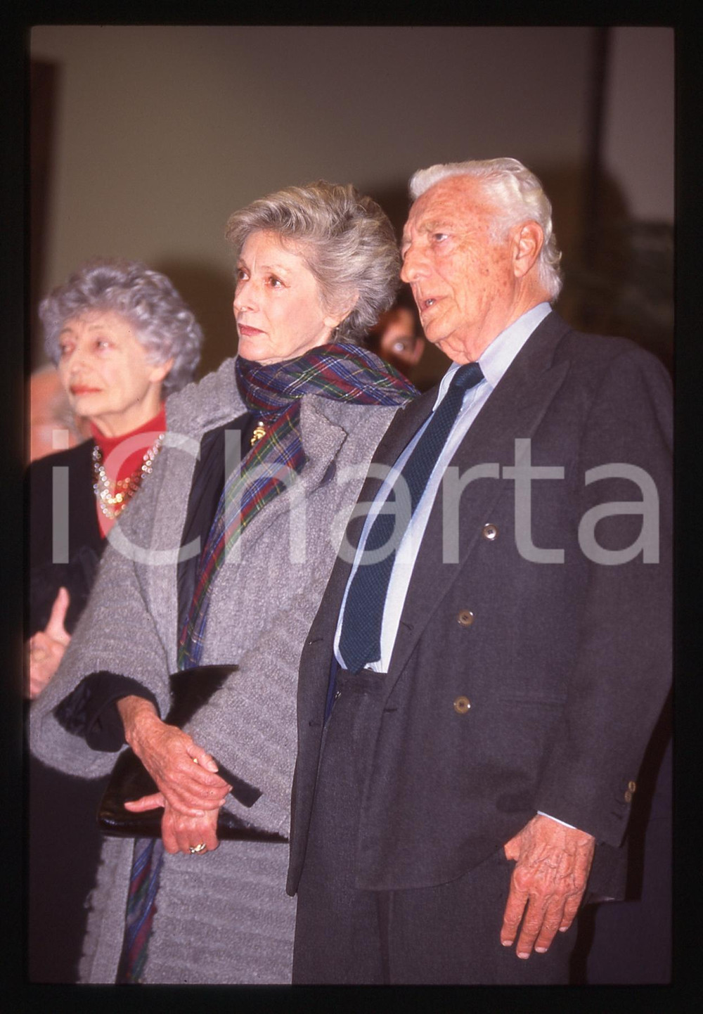 35mm vintage slide* 1995ca Gianni AGNELLI e Marella CARACCIOLO  (1)