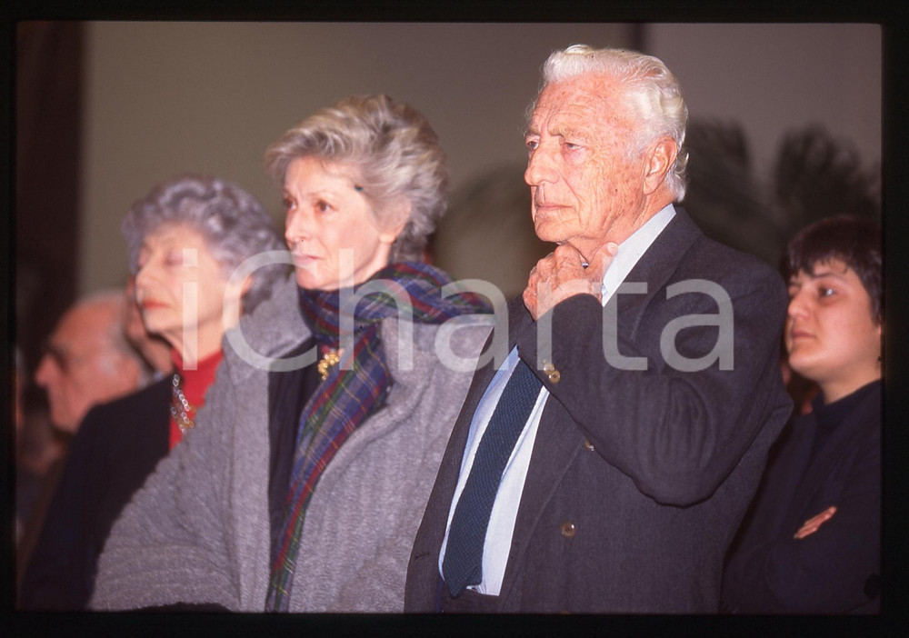 35mm vintage slide* 1995ca Gianni AGNELLI e Marella CARACCIOLO (2)