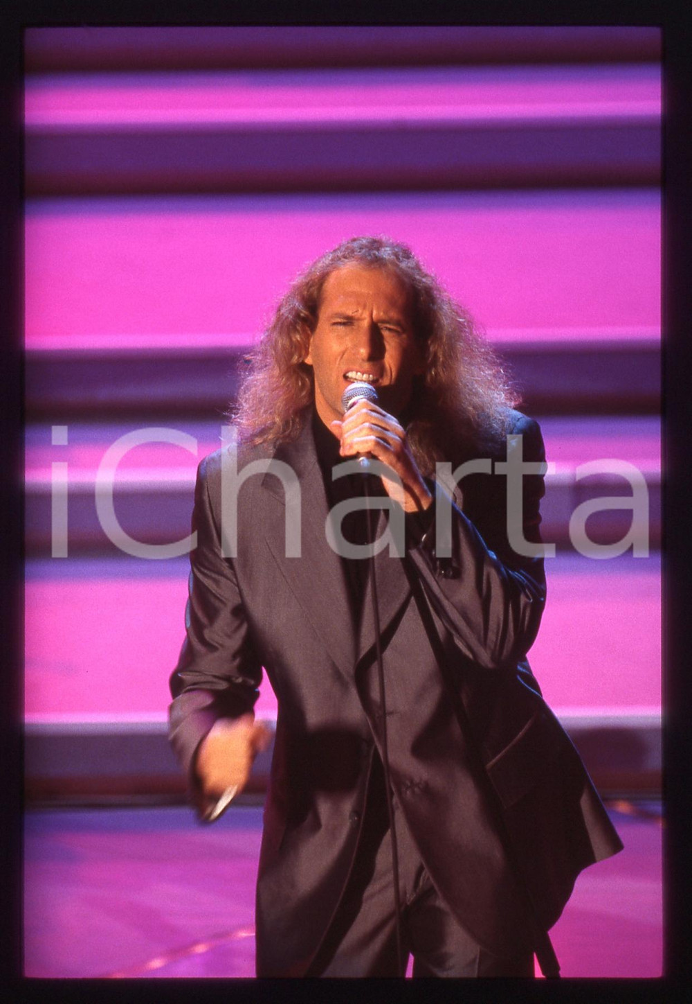 35mm vintage slide* 1996 - FESTIVAL DI SANREMO -  Michael BOLTON sul palco (1)