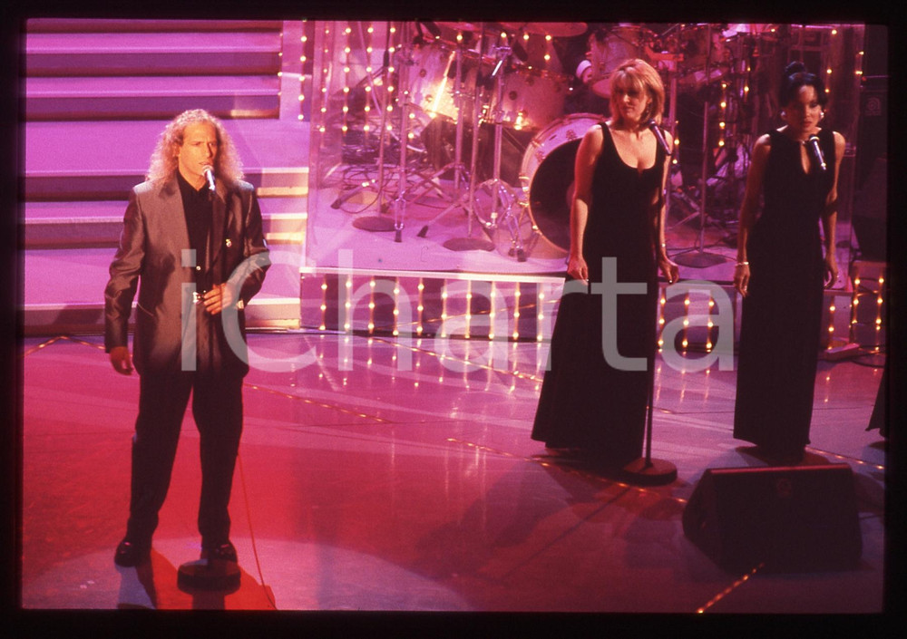 35mm vintage slide* 1996 - FESTIVAL DI SANREMO - Michael BOLTON sul palco (15)