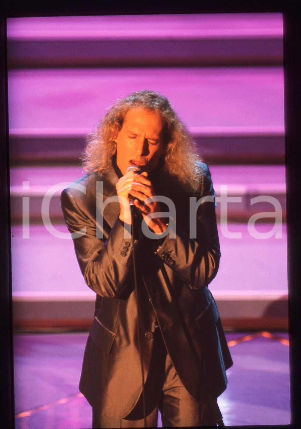 35mm vintage slide*1996 - FESTIVAL DI SANREMO - Michael BOLTON sul palco (49) 
