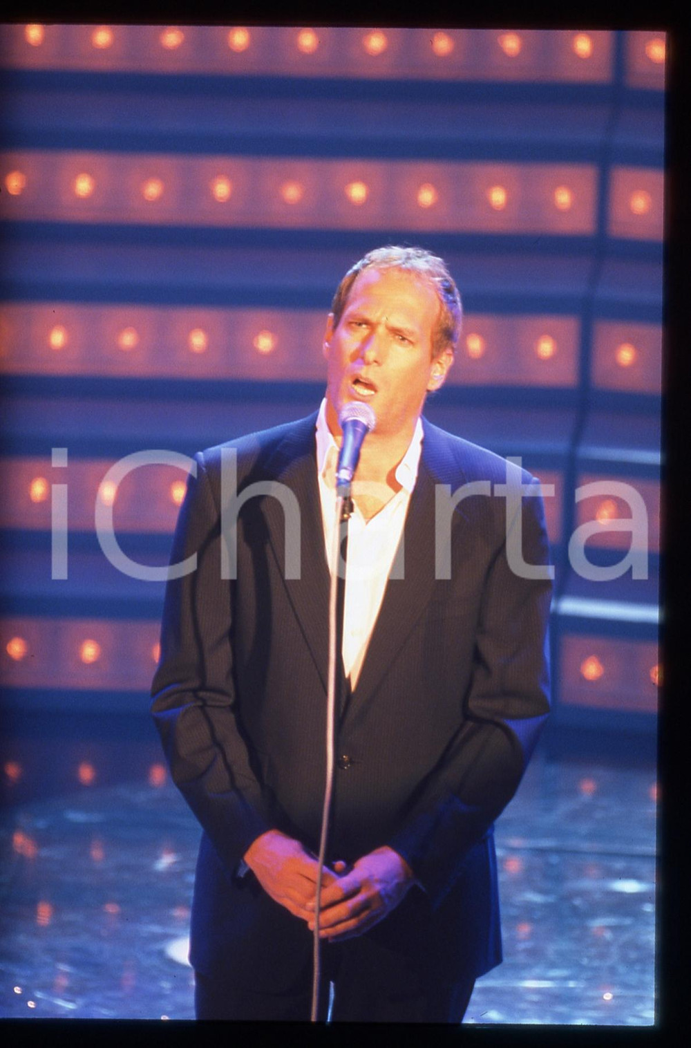 35mm vintage slide* 2000ca -Michael BOLTON durante un'esibizione (8)