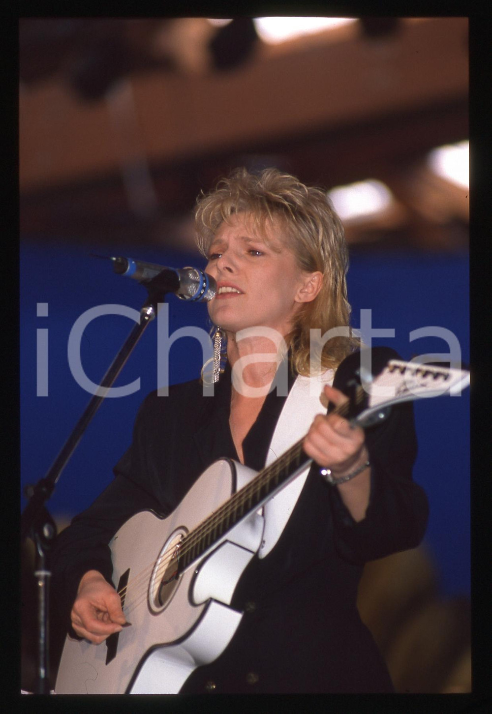 35mm vintage slide* 1990 - FESTIVAL DI SANREMO Lena BIOLCATI sul palco (2)