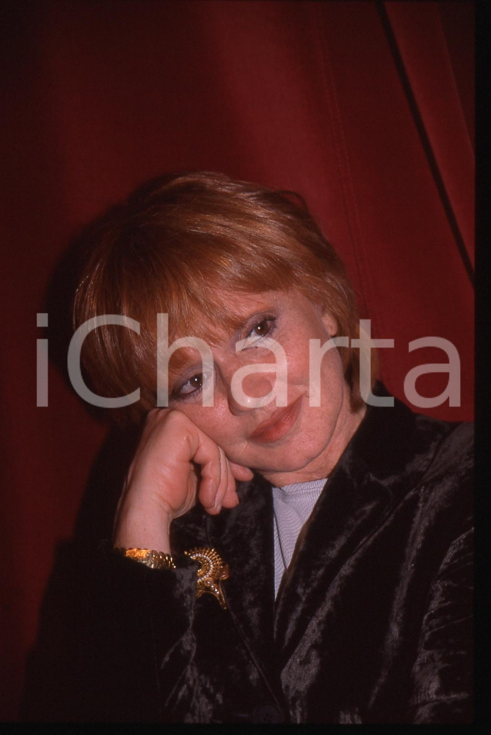 35mm vintage slide* 1998 MILANO TEATRO MANZONI "LA STRADA" Rita PAVONE (22)