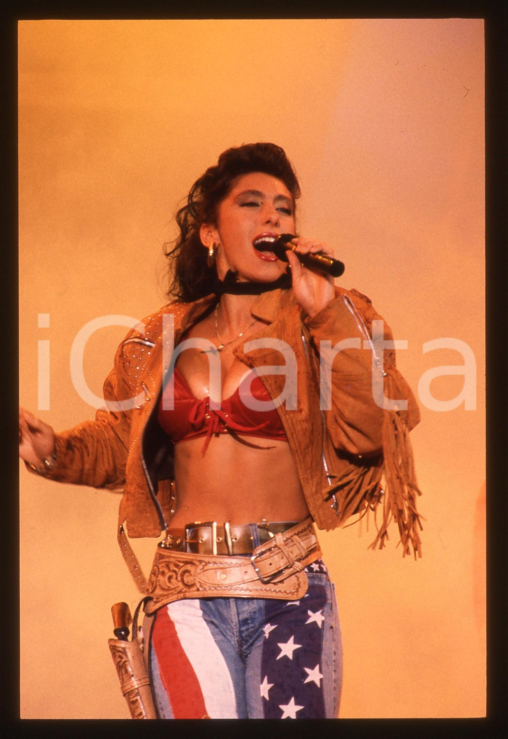 Fotografia d epoca originale 35mm vintage slide 1990ca Sabrina SALERNO in concerto 86 1