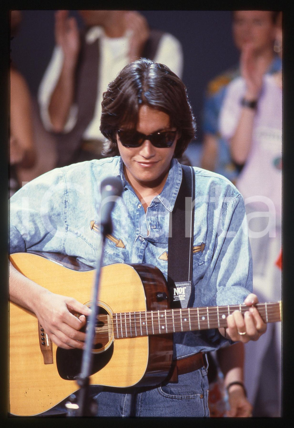 35mm vintage slide* 1990ca Cristiano DE ANDRE' in concerto (13)