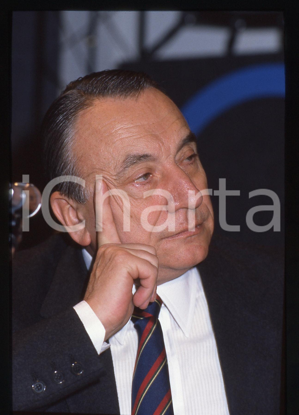 Fotografia d'epoca originale 35mm vintage slide* 1990ca MILANO IL GIORNALE Gian Galeazzo BIAZZI VERGANI (1) 1