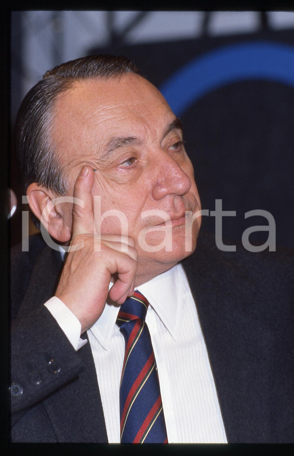 Fotografia d'epoca originale 35mm vintage slide* 1990ca MILANO IL GIORNALE Gian Galeazzo BIAZZI VERGANI (2) 1